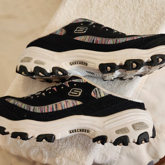 Women's Skechers Slip On D'Lites- Size 6- Exc Condition - Picture 2 of 6